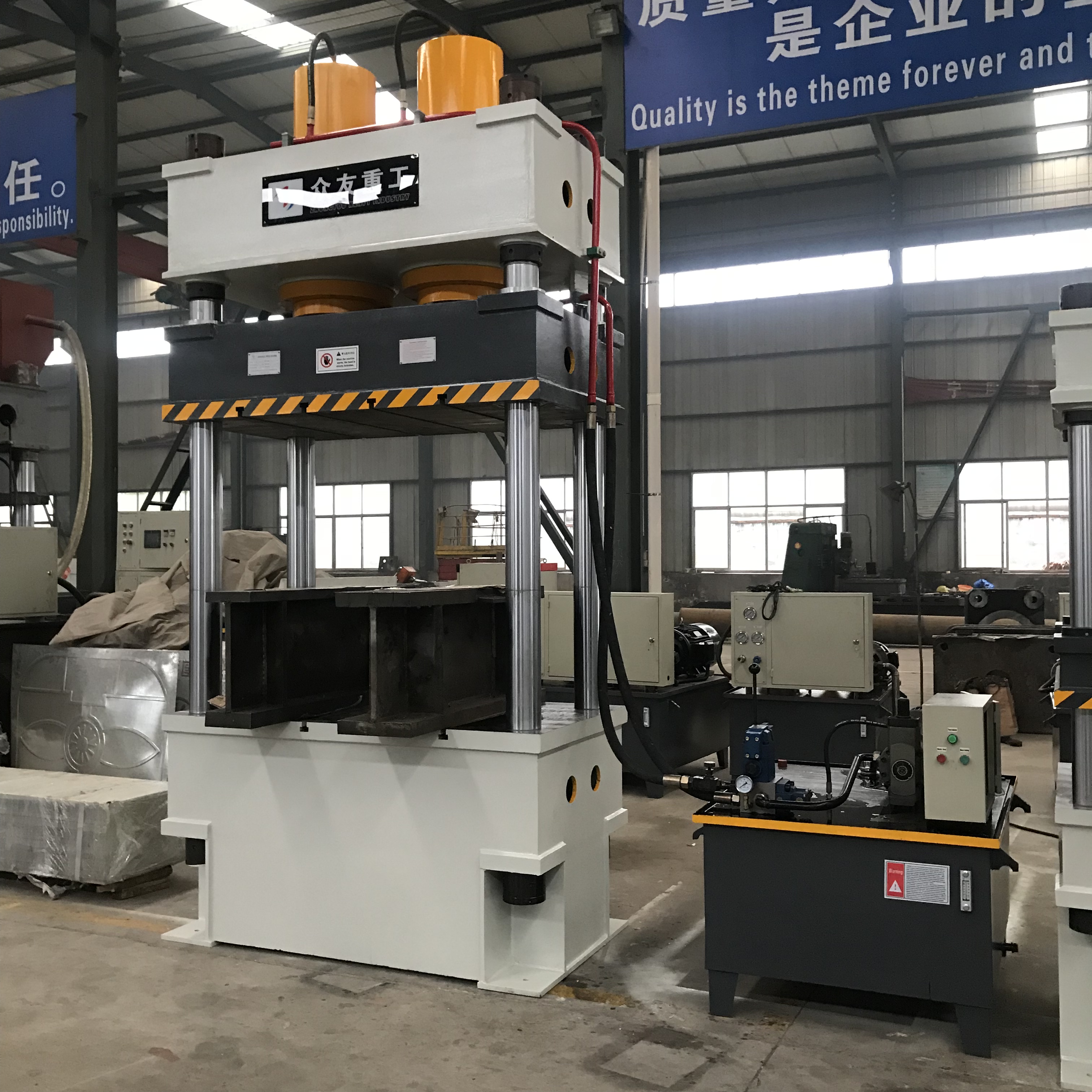 使用四柱油压机时的压力上不去怎么办？