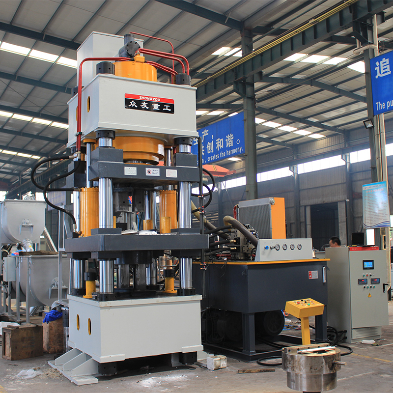 800吨自动上料盐砖机