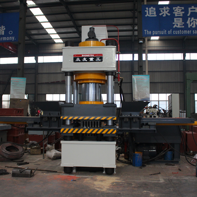 630吨双色鱼饵压块液压机