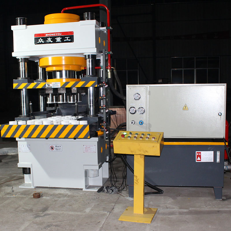 315吨硼砂粉末成型液压机