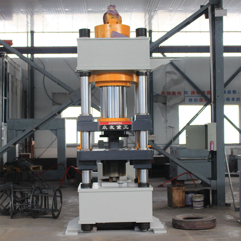 500T盐砖压块成型液压机