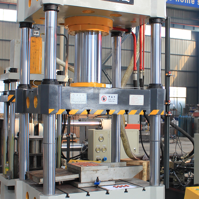 200T多功能四柱成型液压机