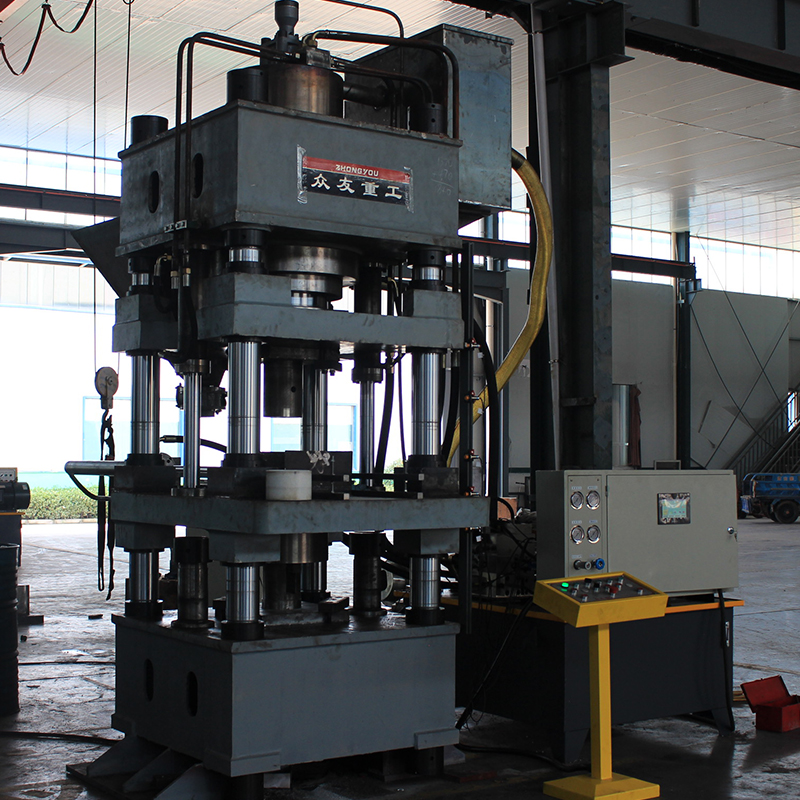 315吨盐砖压块液压机
