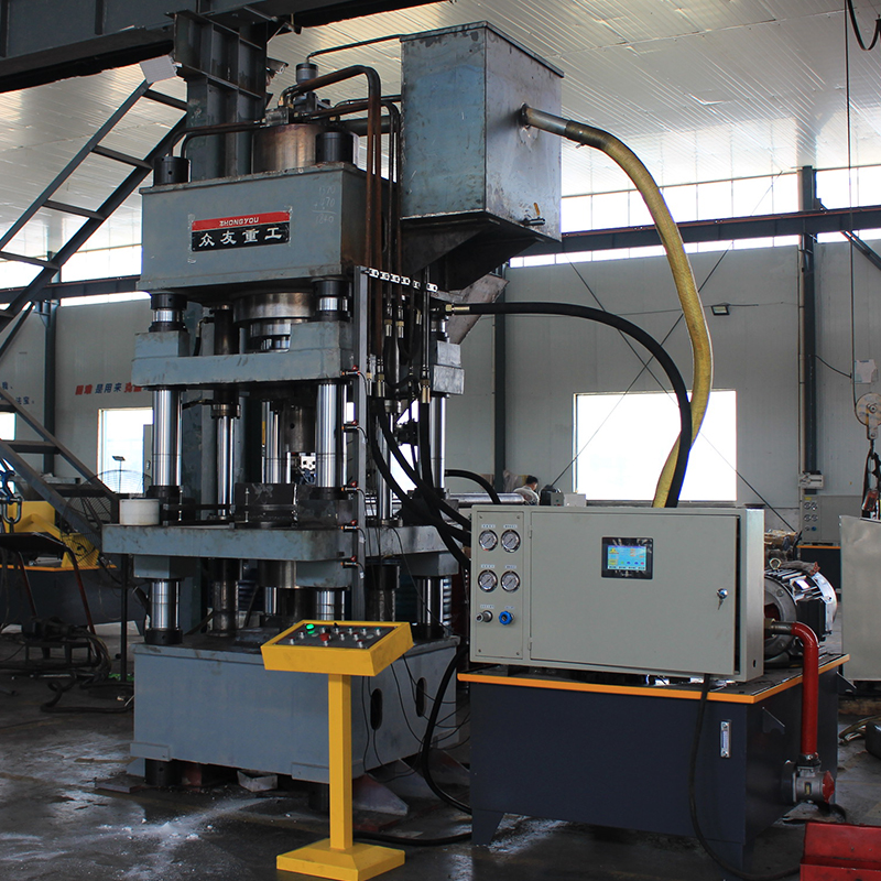 315吨盐砖压块液压机