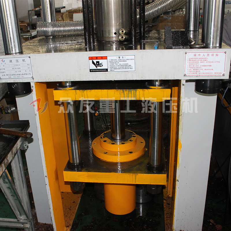200吨金属冷压成型油压机